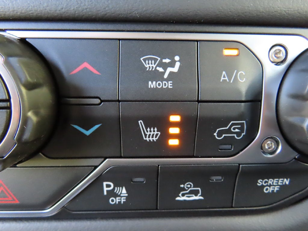 2027 Jeep Wrangler WRANGLER 4-DOOR SAHARA