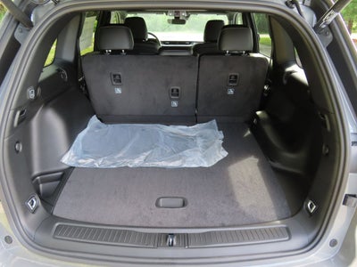 2027 Jeep Grand Cherokee GRAND CHEROKEE LAREDO ALTITUDE 4X4