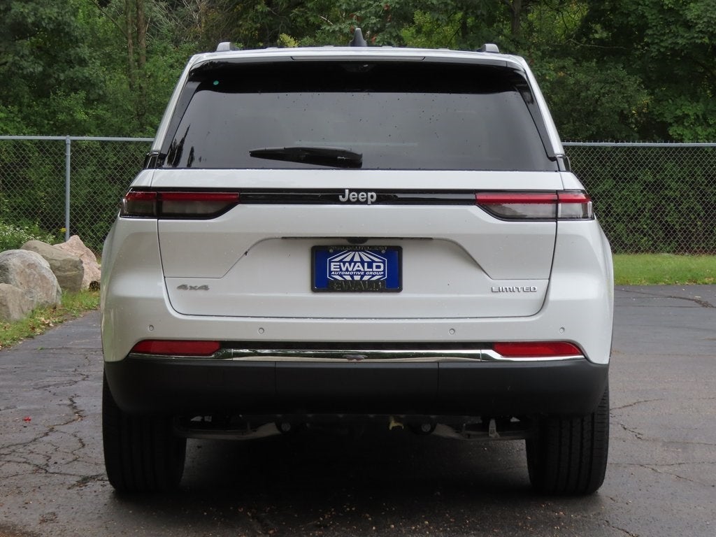 2025 Jeep Grand Cherokee GRAND CHEROKEE LIMITED 4X4