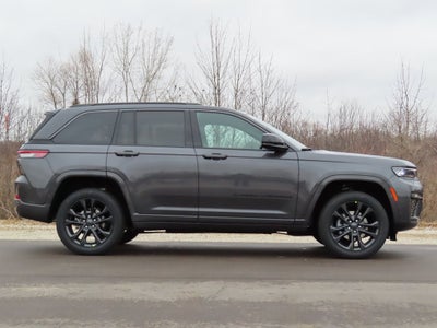 2026 Jeep Grand Cherokee GRAND CHEROKEE LIMITED RESERVE 4X4