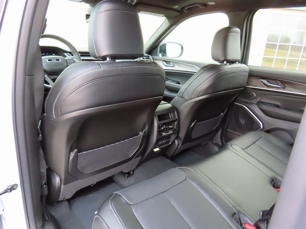 2026 Jeep Grand Cherokee GRAND CHEROKEE LIMITED RESERVE 4X4