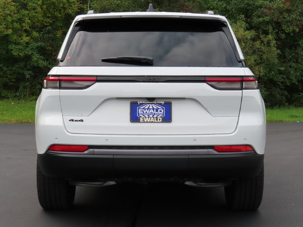 2027 Jeep Grand Cherokee GRAND CHEROKEE LIMITED 4X4