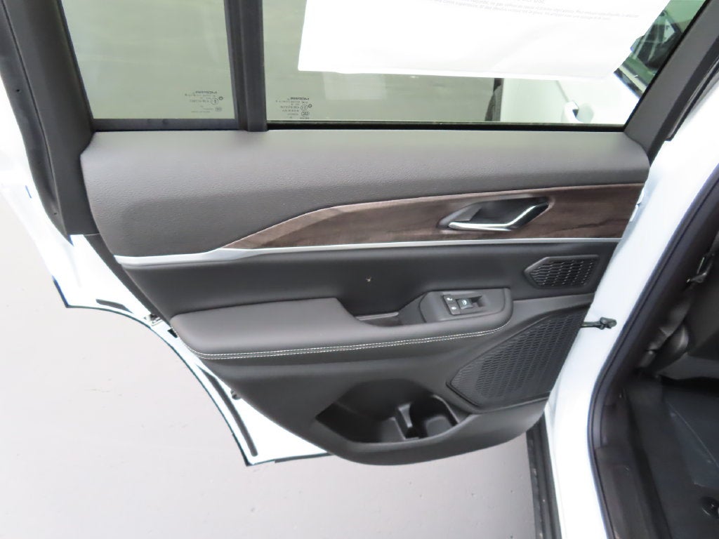 2027 Jeep Grand Cherokee GRAND CHEROKEE LIMITED 4X4