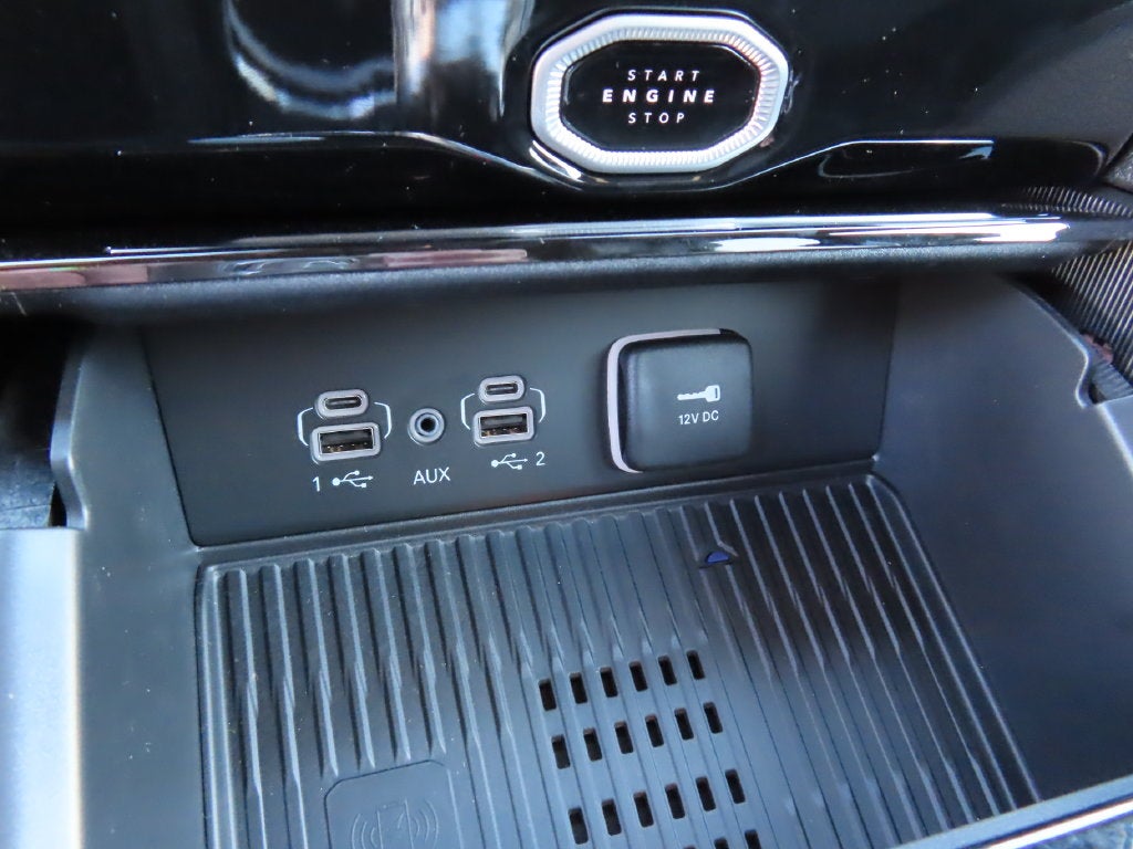 2026 Jeep Grand Cherokee L GRAND CHEROKEE L LAREDO ALTITUDE 4X4