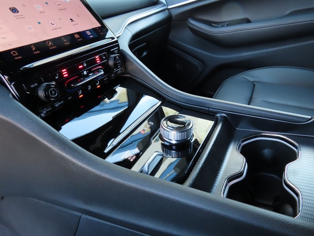 2025 Jeep Grand Cherokee L GRAND CHEROKEE L LIMITED 4X4