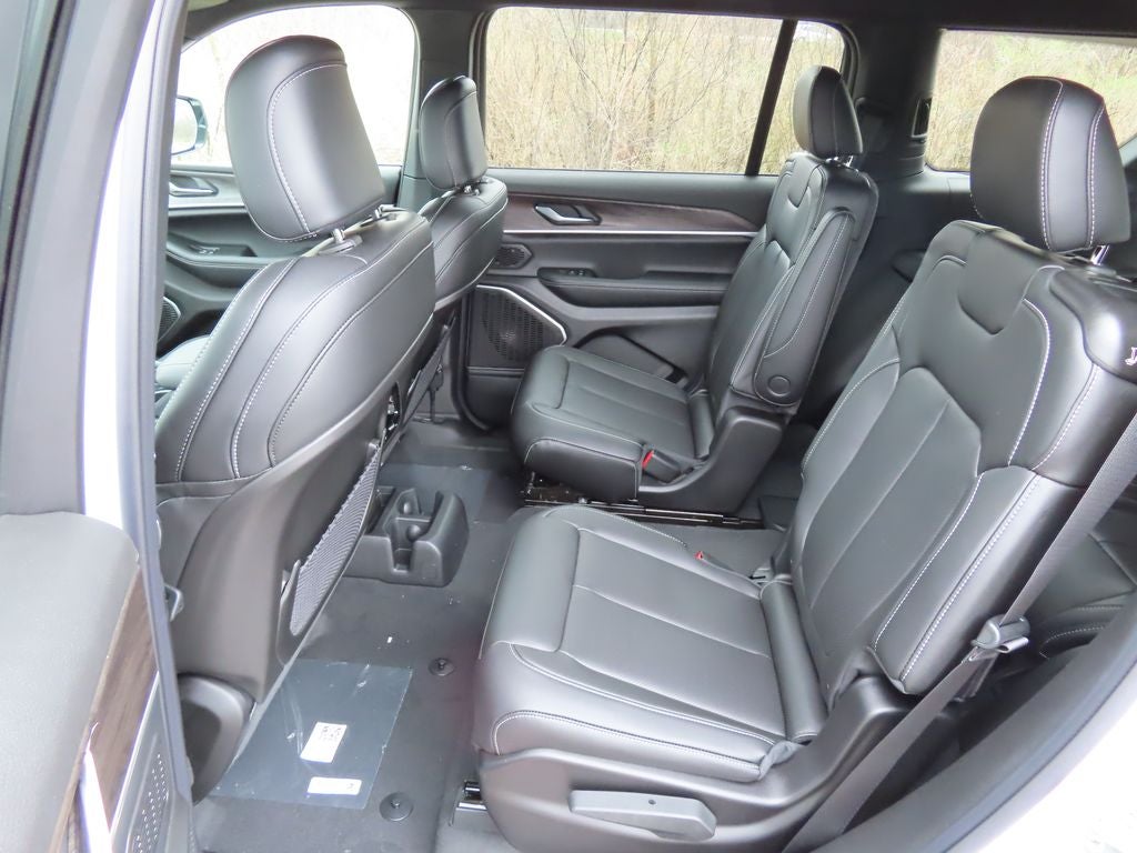 2026 Jeep Grand Cherokee L GRAND CHEROKEE L LIMITED 4X4