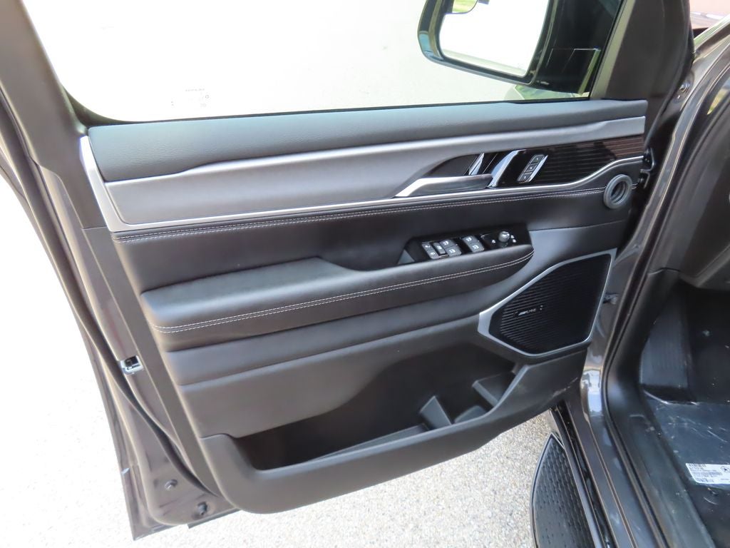 2026 Jeep Grand Wagoneer L GRAND WAGONEER L LIMITED ALTITUDE 4X4