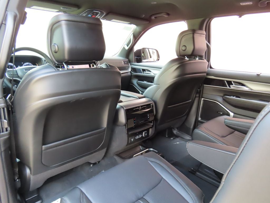 2026 Jeep Grand Wagoneer L GRAND WAGONEER L LIMITED ALTITUDE 4X4