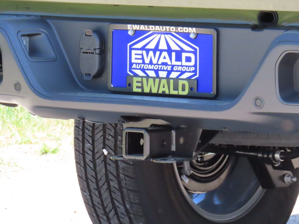 2026 Jeep Gladiator GLADIATOR SAHARA 4X4