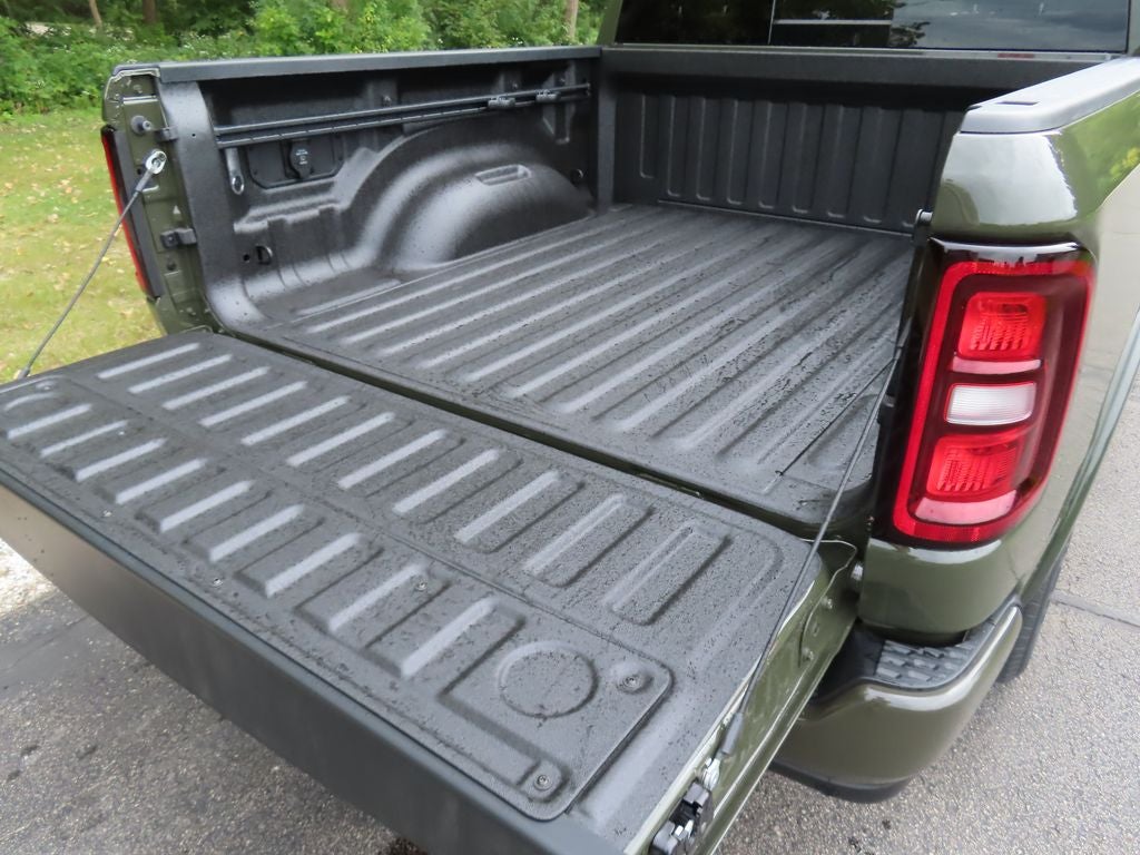 2027 RAM 1500 RAM 1500 BIG HORN CREW CAB 4X4 5'7' BOX