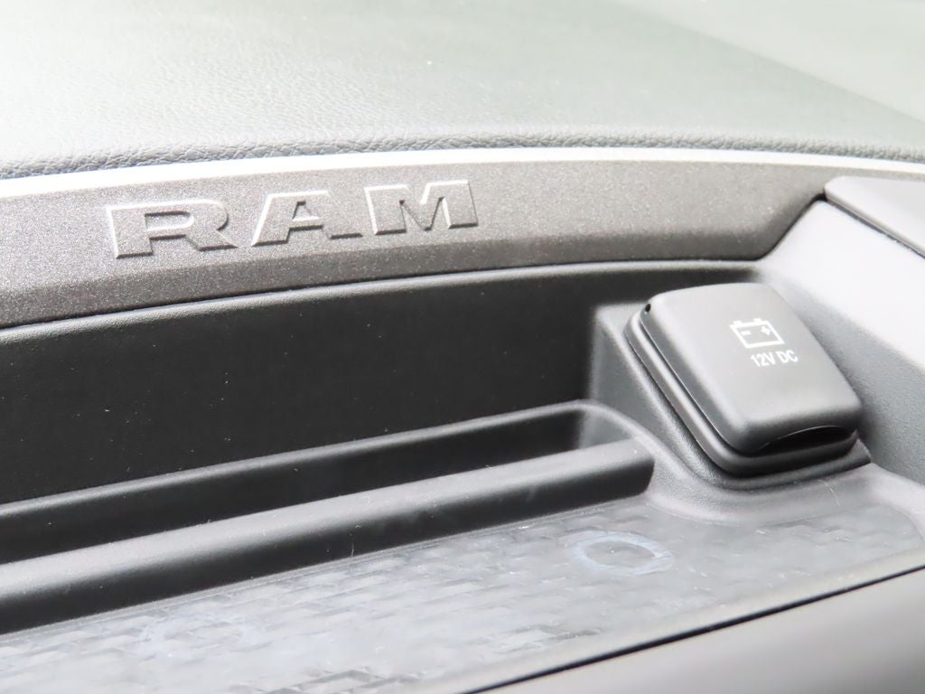 2027 RAM 1500 Express