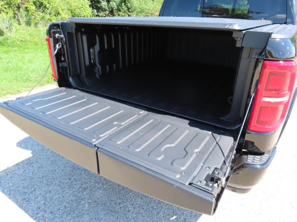 2027 RAM 1500 RAM 1500 LIMITED CREW CAB 4X4 5'7' BOX