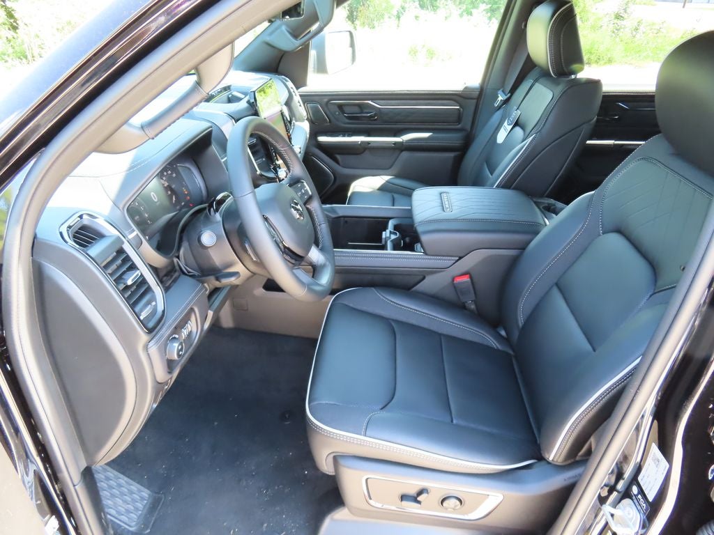 2027 RAM 1500 RAM 1500 LIMITED CREW CAB 4X4 5'7' BOX