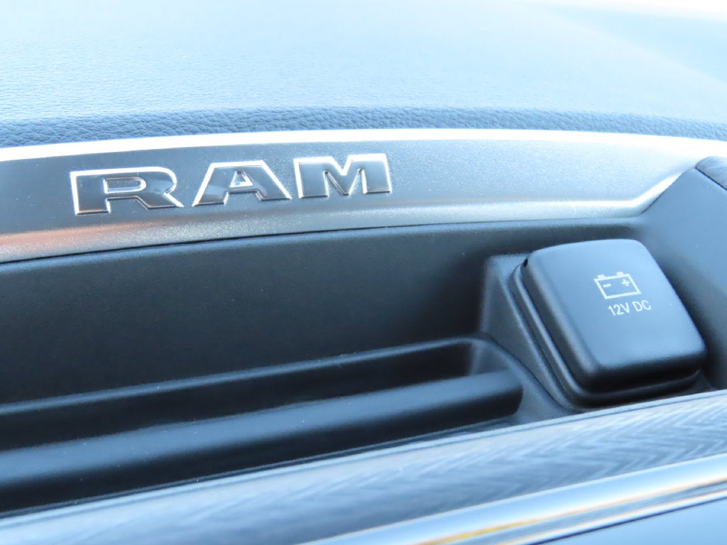 2027 RAM 1500 RAM 1500 LARAMIE CREW CAB 4X4 5'7' BOX