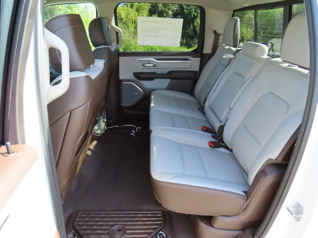 2027 RAM 1500 RAM 1500 LARAMIE CREW CAB 4X4 5'7' BOX