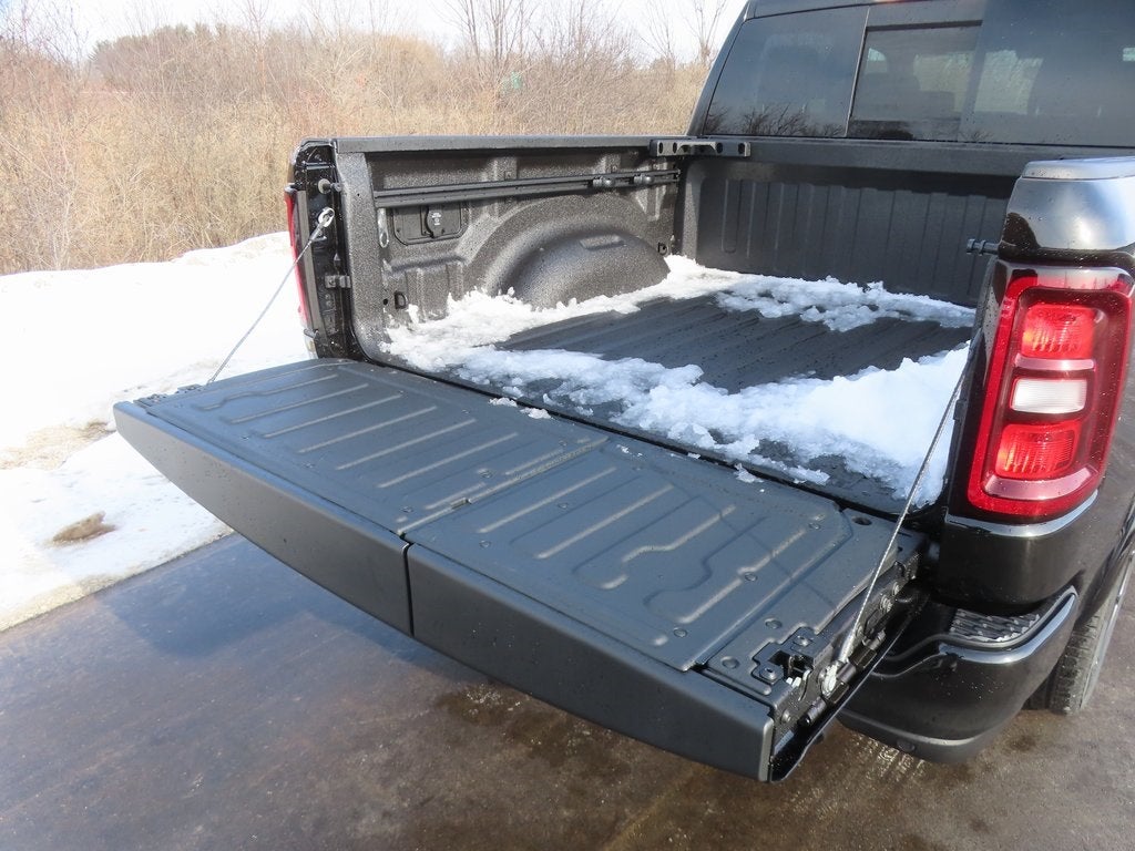 2026 RAM 1500 RAM 1500 LARAMIE CREW CAB 4X4 5'7' BOX