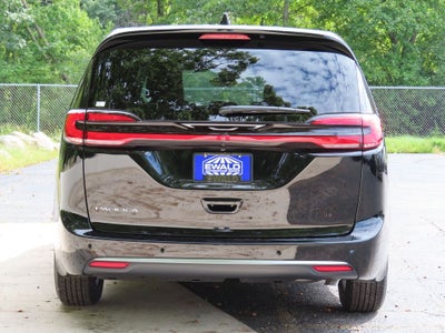 2027 Chrysler Pacifica PACIFICA SELECT