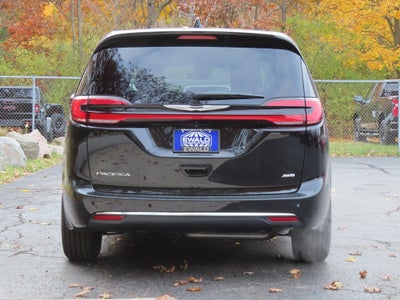 2026 Chrysler Pacifica PACIFICA SELECT AWD