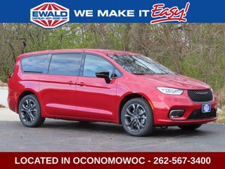 2026 Chrysler Pacifica PACIFICA SELECT AWD