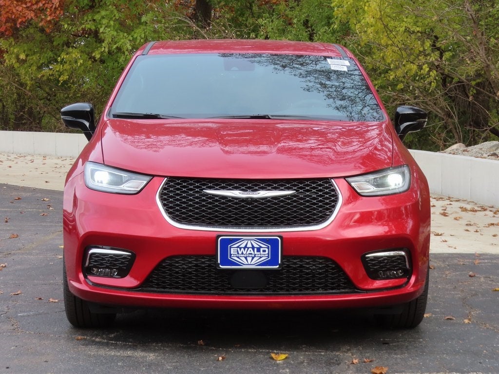 2026 Chrysler Pacifica PACIFICA SELECT AWD
