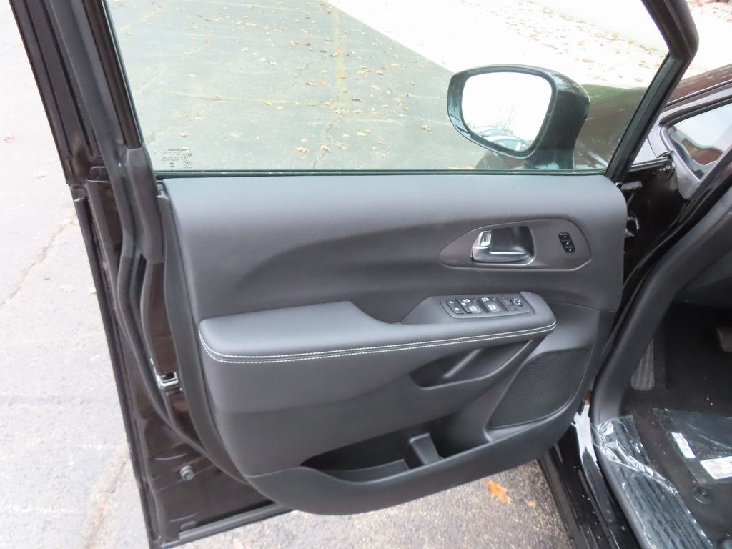 2026 Chrysler Pacifica PACIFICA SELECT AWD