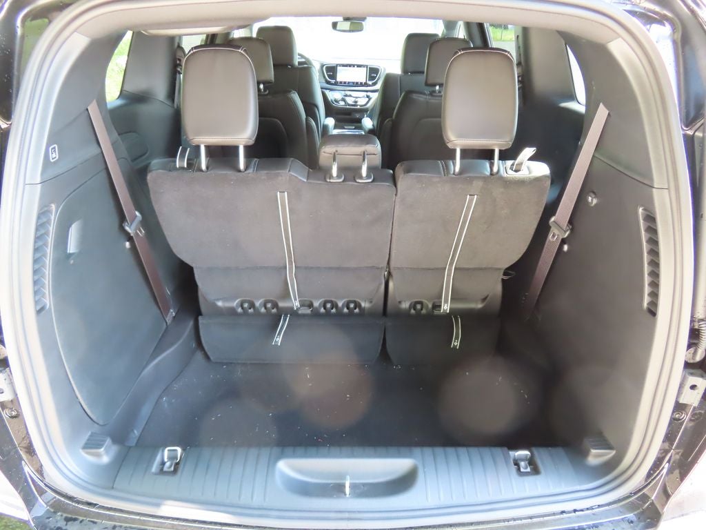 2027 Chrysler Pacifica PACIFICA SELECT AWD