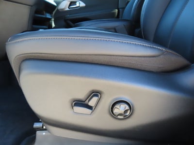 2027 Chrysler Pacifica PACIFICA SELECT AWD
