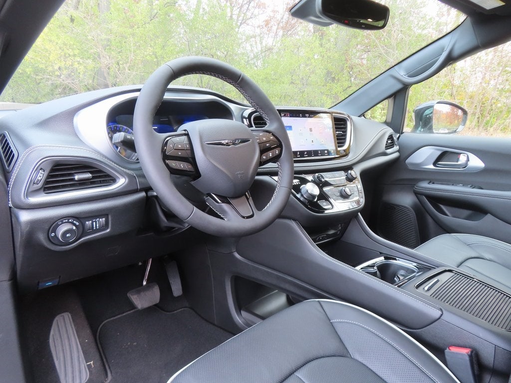 2026 Chrysler Pacifica PACIFICA LIMITED AWD