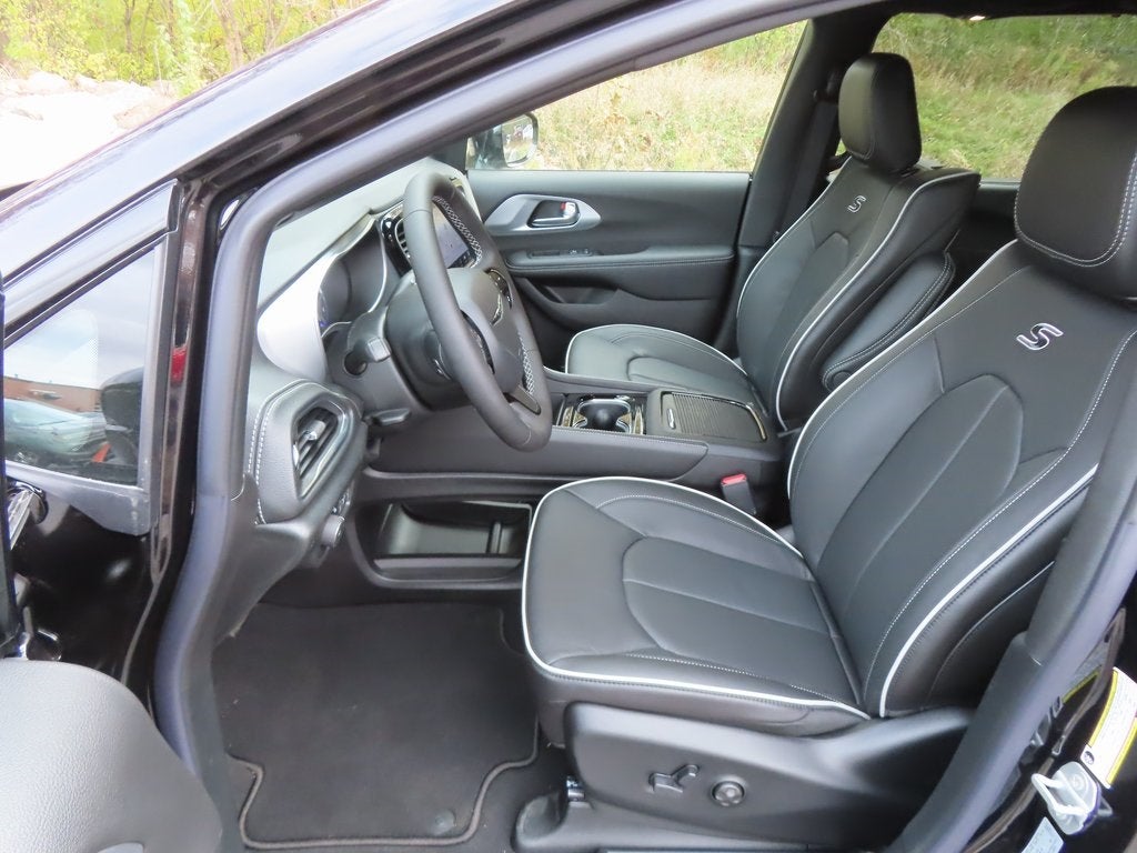 2026 Chrysler Pacifica PACIFICA LIMITED AWD