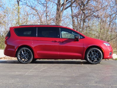 2026 Chrysler Pacifica PACIFICA LIMITED AWD