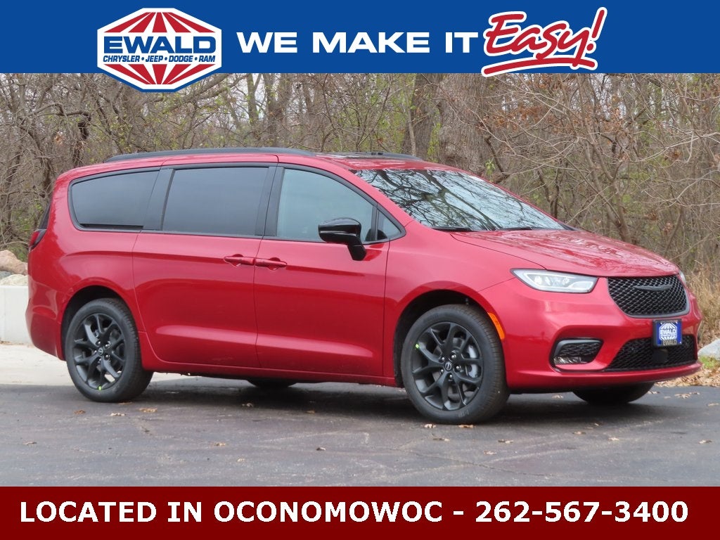 2026 Chrysler Pacifica PACIFICA LIMITED AWD