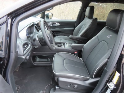 2026 Chrysler Pacifica PACIFICA LIMITED AWD