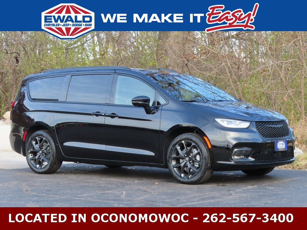 2026 Chrysler Pacifica PACIFICA LIMITED AWD