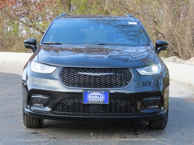 2026 Chrysler Pacifica PACIFICA LIMITED AWD