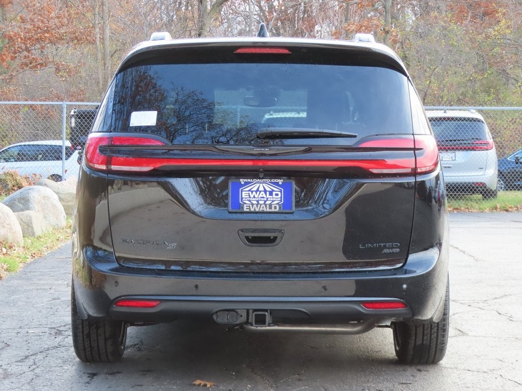 2026 Chrysler Pacifica PACIFICA LIMITED AWD