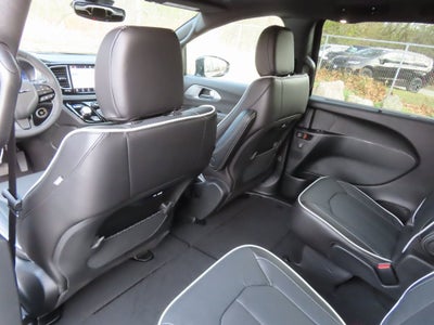 2026 Chrysler Pacifica PACIFICA LIMITED AWD