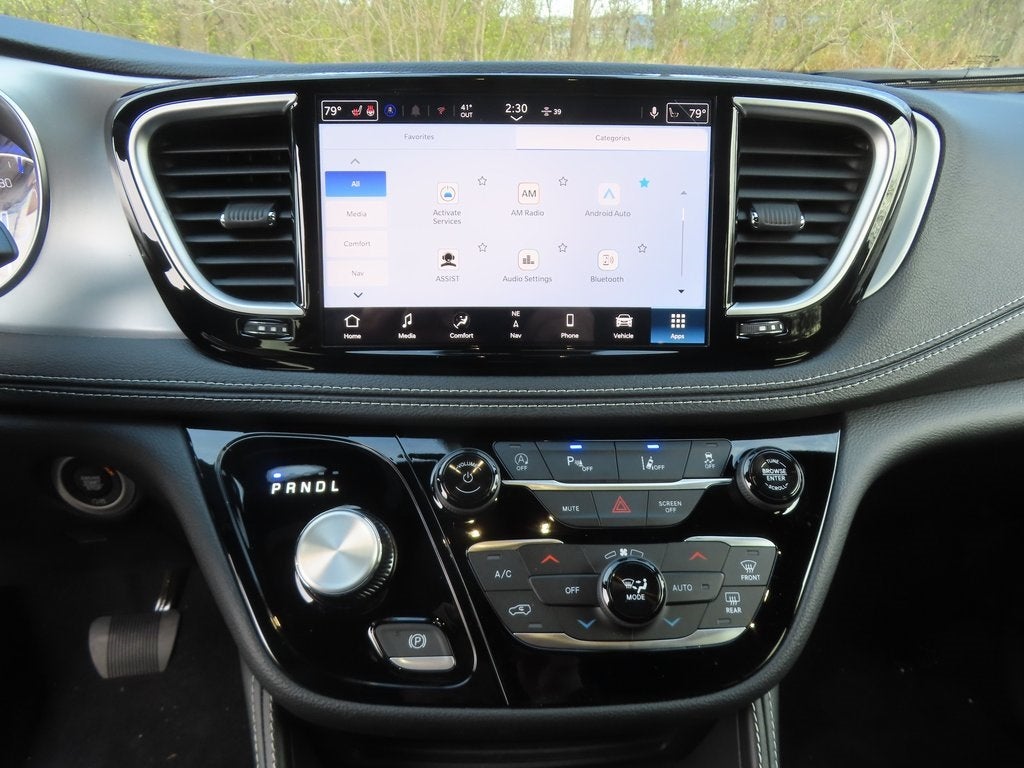 2026 Chrysler Pacifica PACIFICA LIMITED AWD