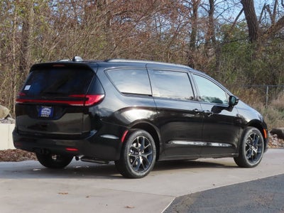 2026 Chrysler Pacifica PACIFICA LIMITED AWD