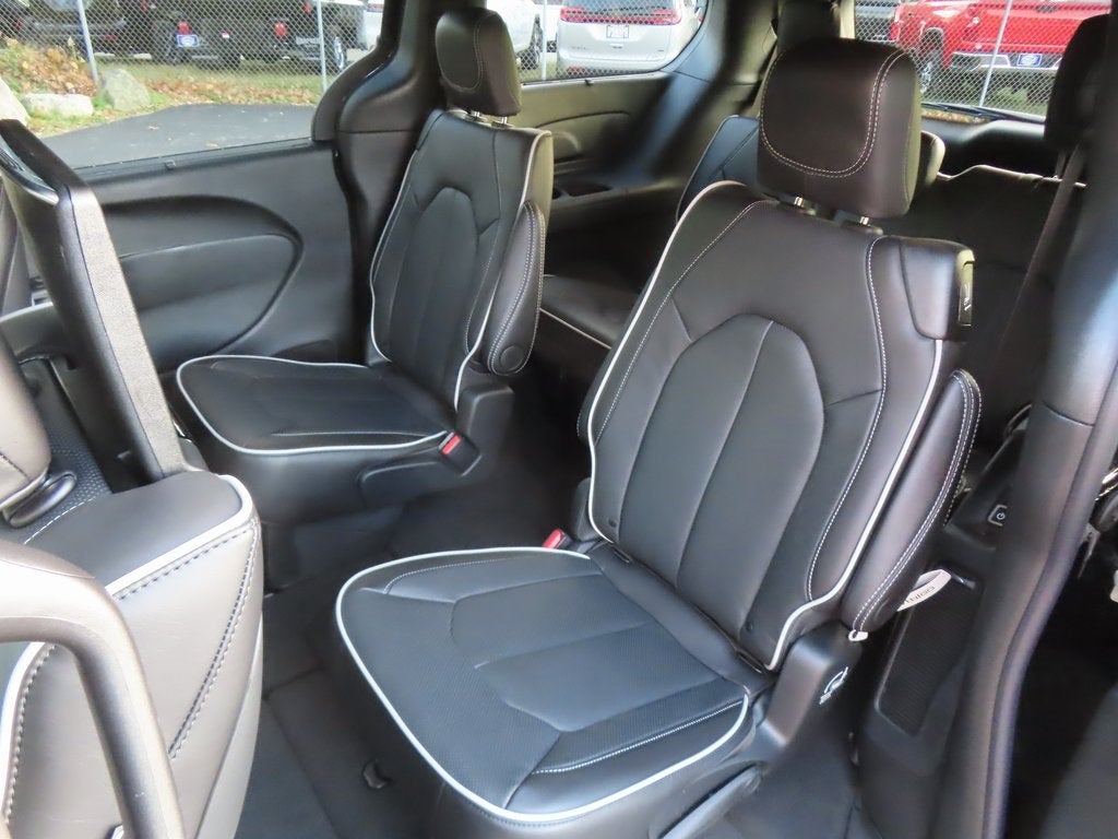 2026 Chrysler Pacifica PACIFICA LIMITED AWD