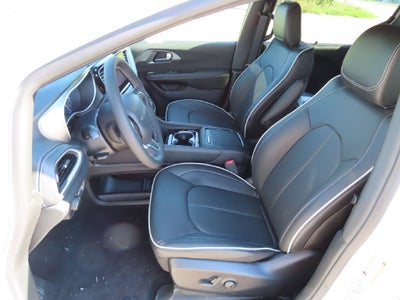 2027 Chrysler Pacifica PACIFICA LIMITED AWD