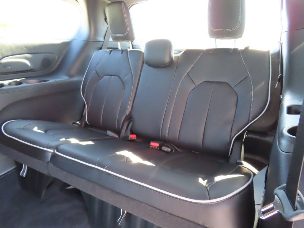 2027 Chrysler Pacifica PACIFICA LIMITED AWD