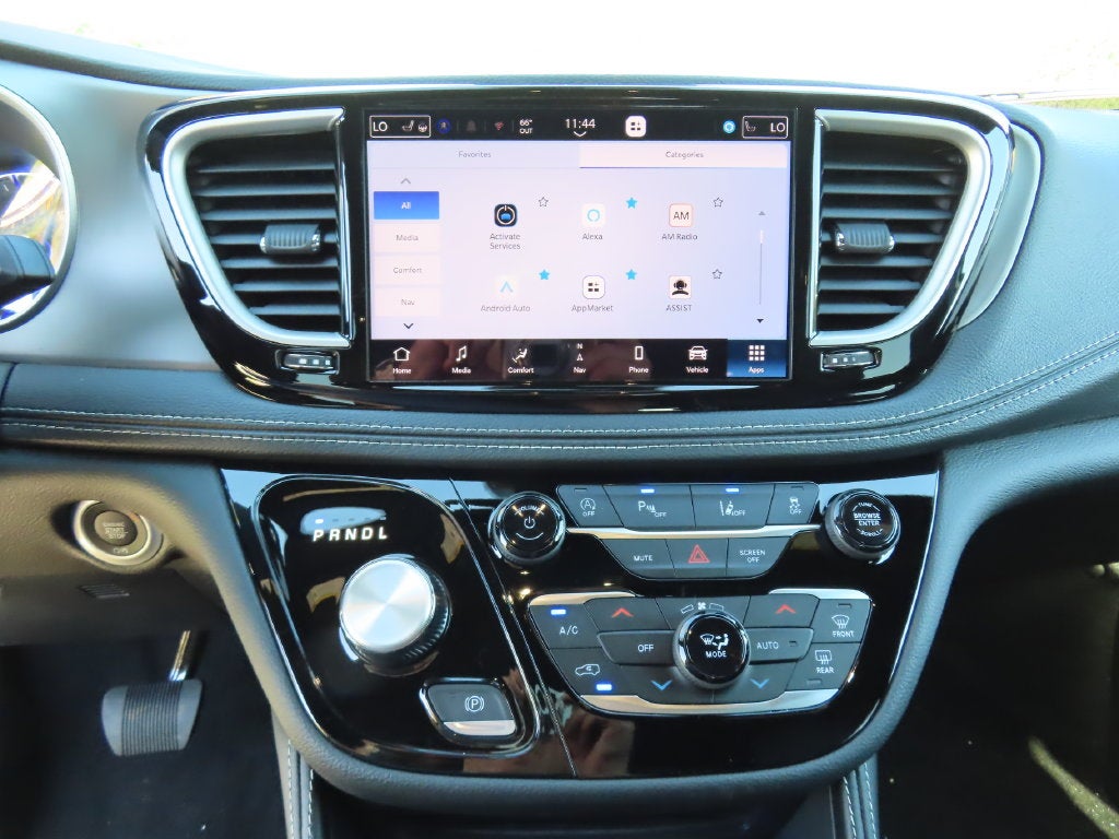 2027 Chrysler Pacifica PACIFICA LIMITED AWD