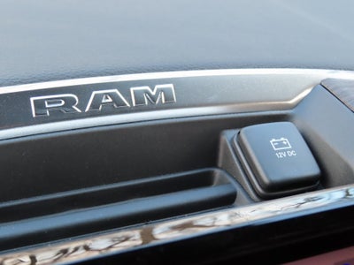 2026 RAM 3500 RAM 3500 LARAMIE CREW CAB 4X4 6'4' BOX