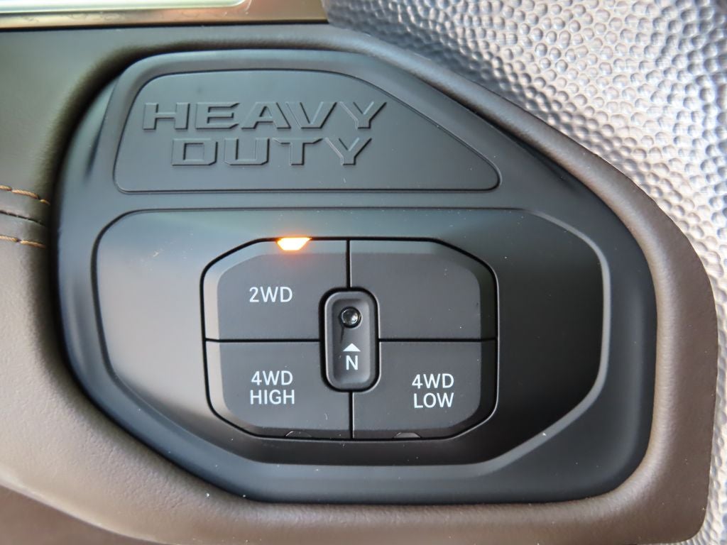2026 RAM 3500 RAM 3500 LIMITED LONGHORN CREW CAB 4X4 8' BOX