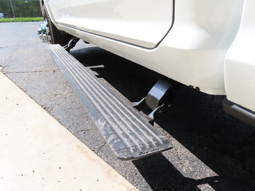 2026 RAM 3500 RAM 3500 LIMITED LONGHORN CREW CAB 4X4 8' BOX