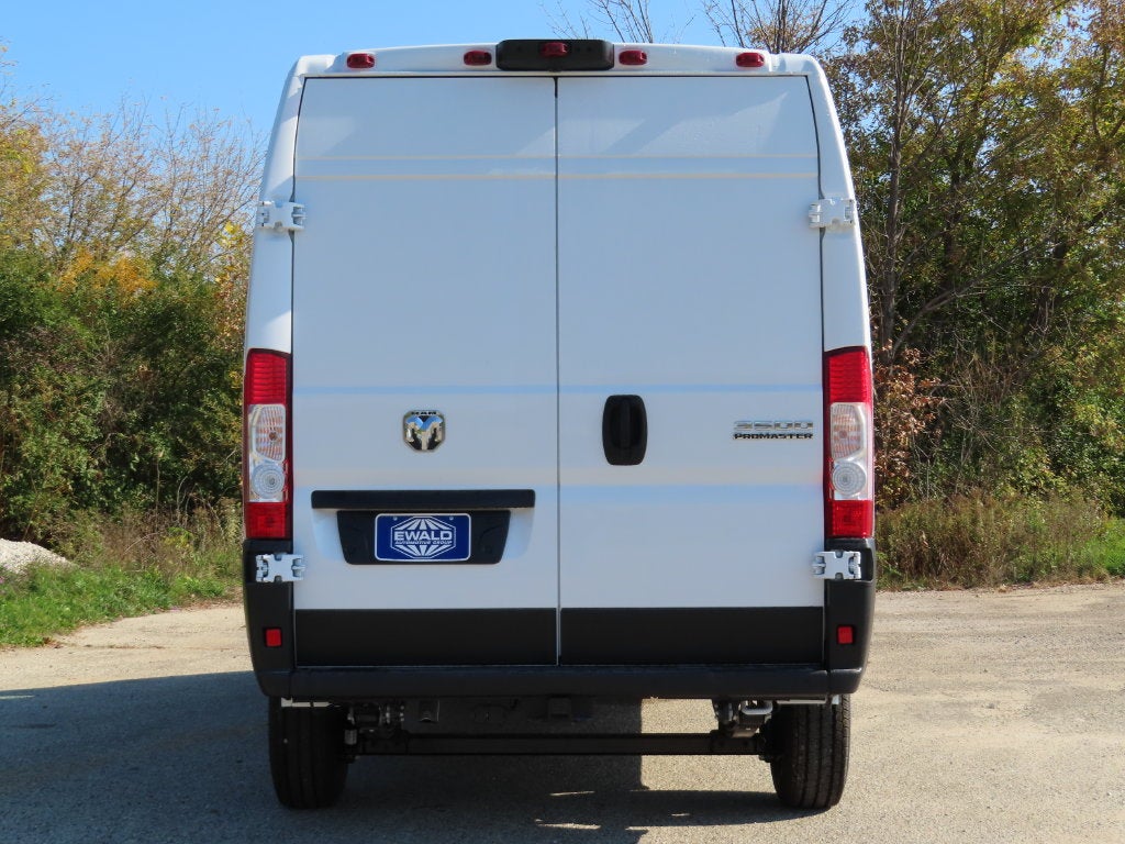 2027 RAM ProMaster 3500 Tradesman