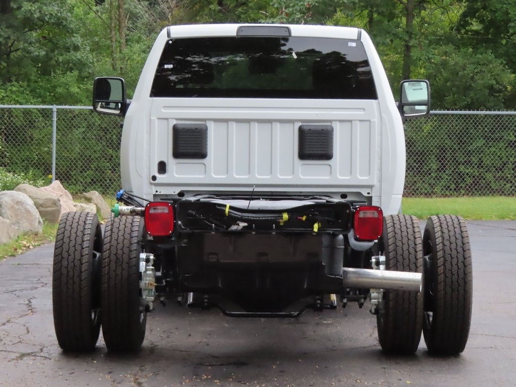 2026 RAM 5500HD RAM 5500 TRADESMAN CHASSIS REGULAR CAB 4X4 60' CA
