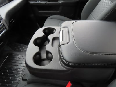 2026 RAM 5500HD RAM 5500 TRADESMAN CHASSIS REGULAR CAB 4X4 60' CA