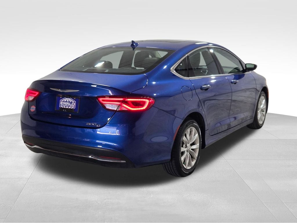 2016 Chrysler 200 C