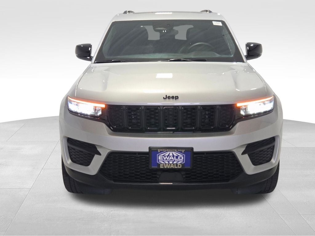 2023 Jeep Grand Cherokee Altitude X